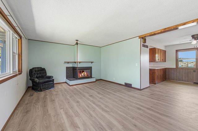 26251 590th St, Mantorville, MN 55955