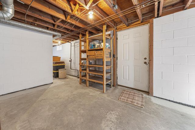 26251 590th St, Mantorville, MN 55955
