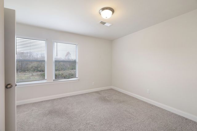 1105 Fairmont Ln, Lebanon, TN 37087