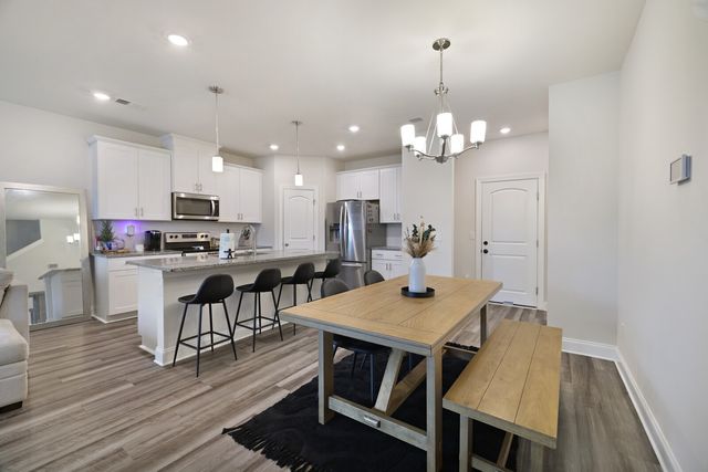 1105 Fairmont Ln, Lebanon, TN 37087