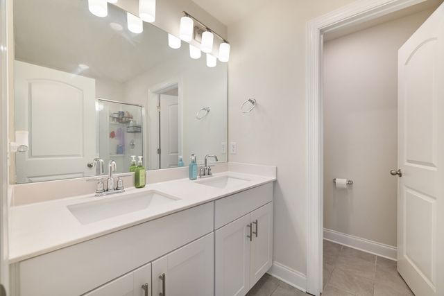 1105 Fairmont Ln, Lebanon, TN 37087