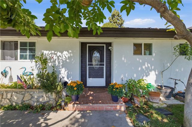 1407 W Colonial Avenue, Anaheim, CA 92802