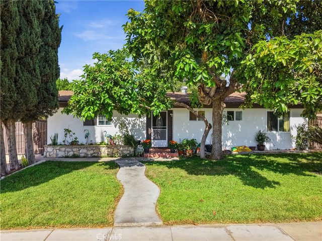1407 W Colonial Avenue, Anaheim, CA 92802