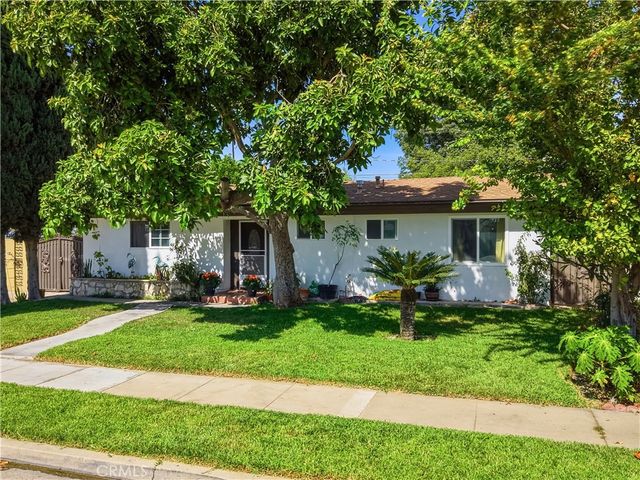 1407 W Colonial Avenue, Anaheim, CA 92802