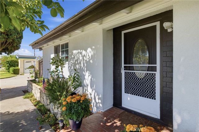 1407 W Colonial Avenue, Anaheim, CA 92802