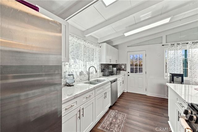 1407 W Colonial Avenue, Anaheim, CA 92802