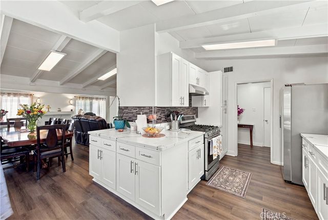 1407 W Colonial Avenue, Anaheim, CA 92802