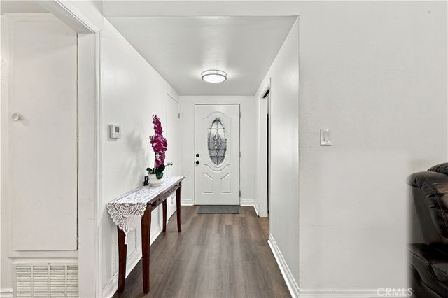1407 W Colonial Avenue, Anaheim, CA 92802