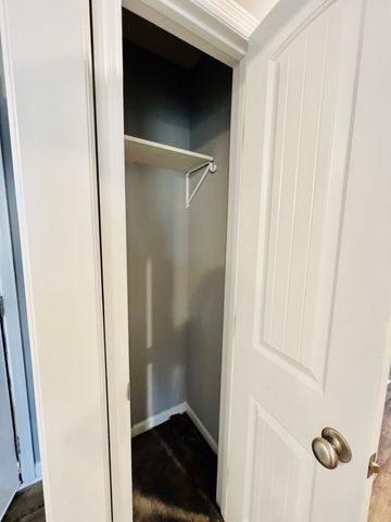 4957 Little Dry Creek Rd, Pulaski, TN 38478