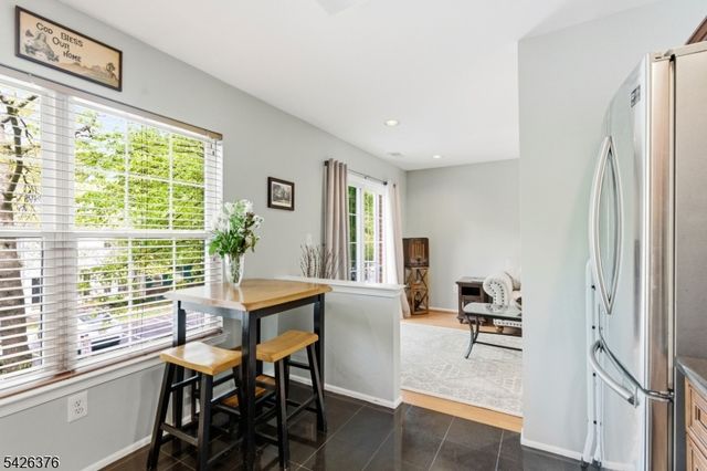 2063 Drake Ct, Mahwah Twp., NJ 07430