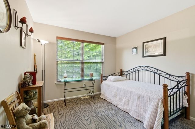 2063 Drake Ct, Mahwah Twp., NJ 07430