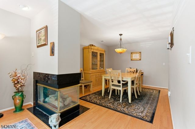 2063 Drake Ct, Mahwah Twp., NJ 07430