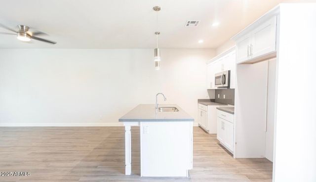 1850 N 51st Street 10, Phoenix, AZ 85008