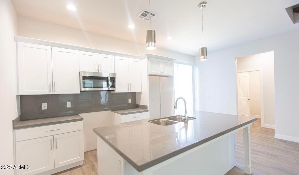 1850 N 51st Street 10, Phoenix, AZ 85008