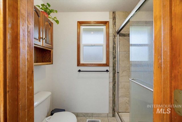 3321 N Lena Pl., Boise, ID 83713