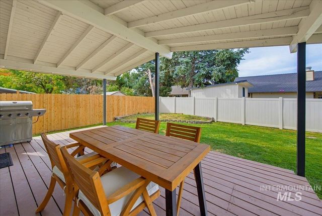 3321 N Lena Pl., Boise, ID 83713