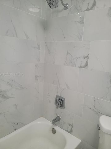 14389 Kendale Lakes Cir 14389, Miami, FL 33183