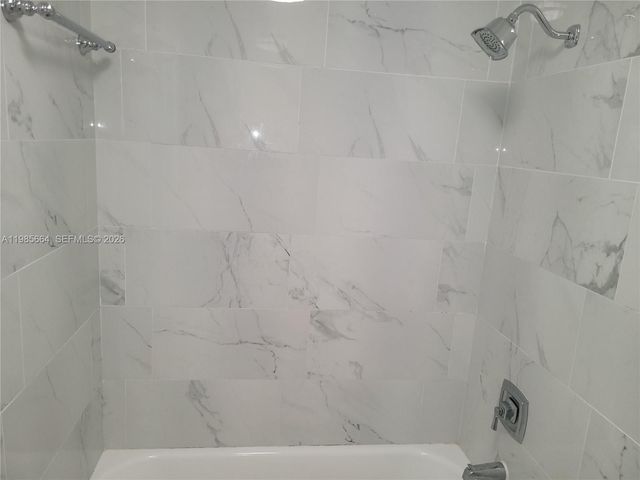 14389 Kendale Lakes Cir 14389, Miami, FL 33183