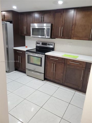 14389 Kendale Lakes Cir 14389, Miami, FL 33183