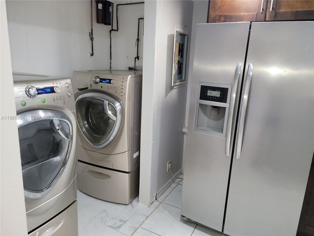 14389 Kendale Lakes Cir 14389, Miami, FL 33183