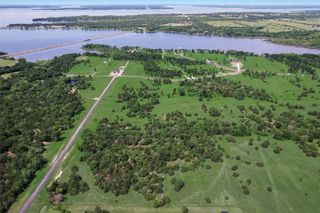 100 Vintage Shores Drive, East Tawakoni, TX 75472