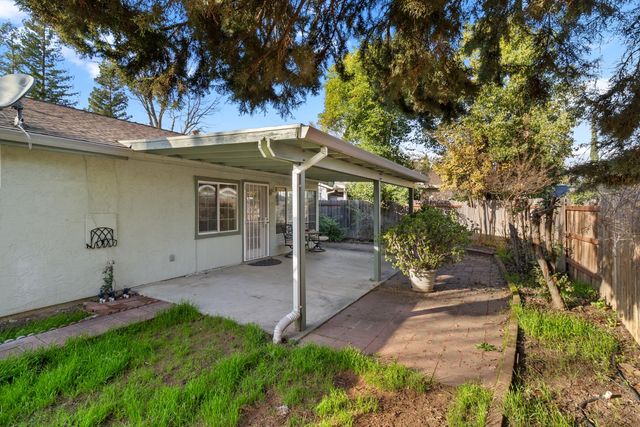 7104 Dawn View Ct, Citrus Heights, CA 95621