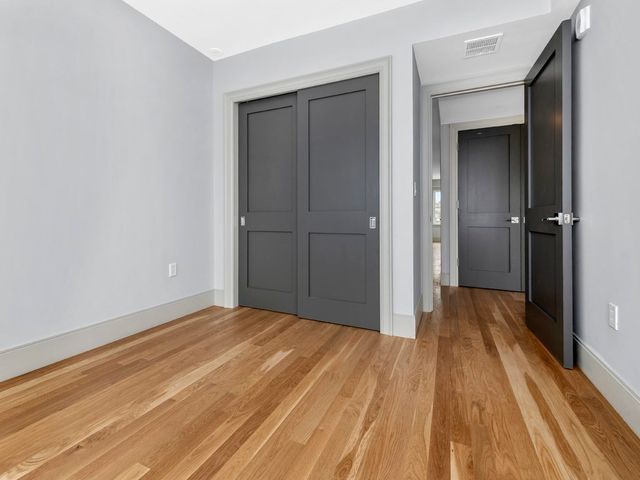 142 Willard 7, Quincy, MA 02169