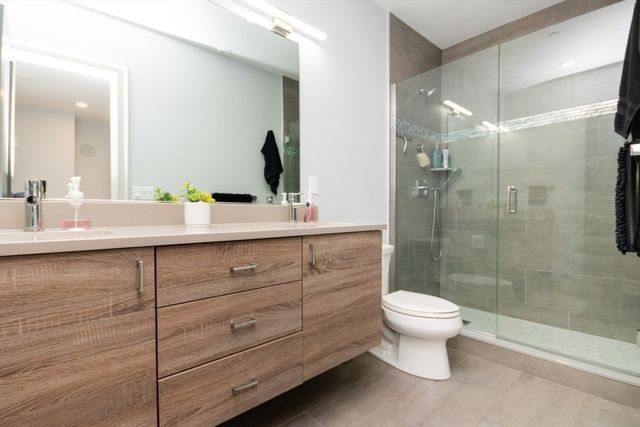 142 Willard 7, Quincy, MA 02169