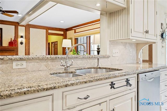 2720 Derby Road, Ottawa Hills, OH 43615