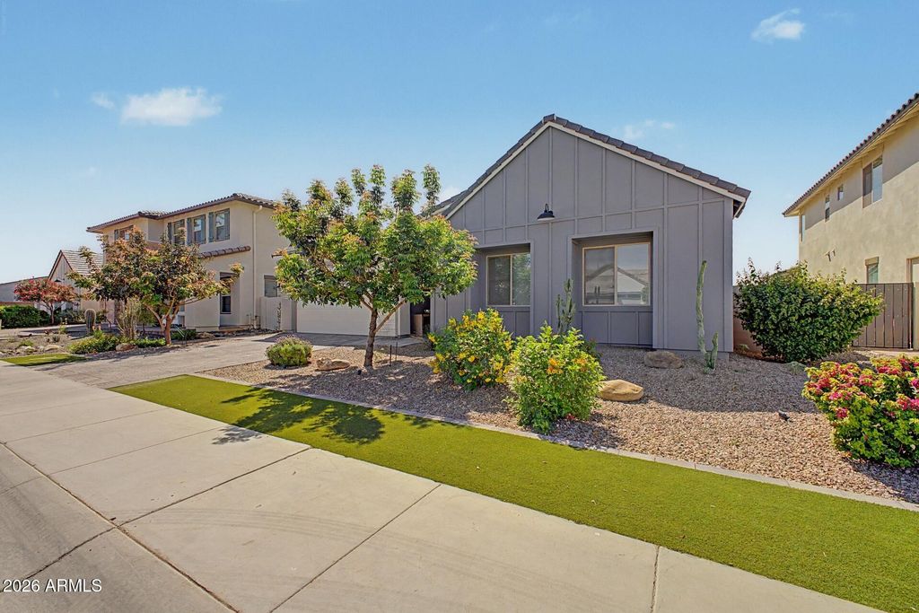 1461 E San Carlos Way, Gilbert, AZ 85298 — exterior