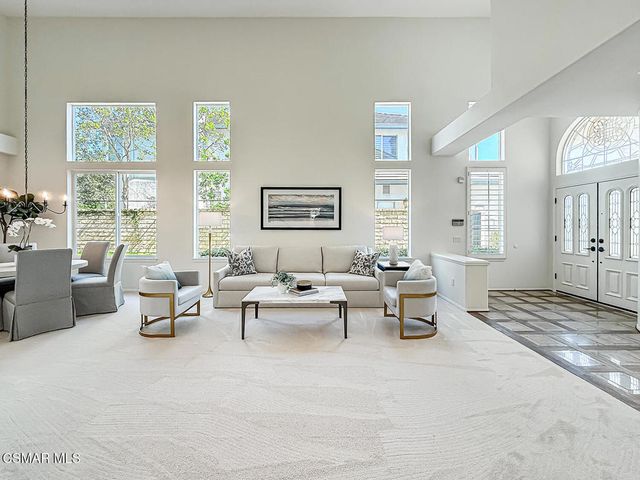 1971 Seabreeze Street, Thousand Oaks, CA 91320
