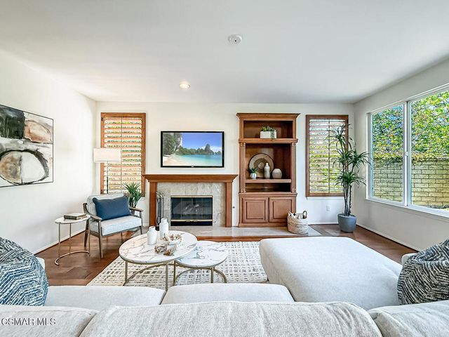 1971 Seabreeze Street, Thousand Oaks, CA 91320