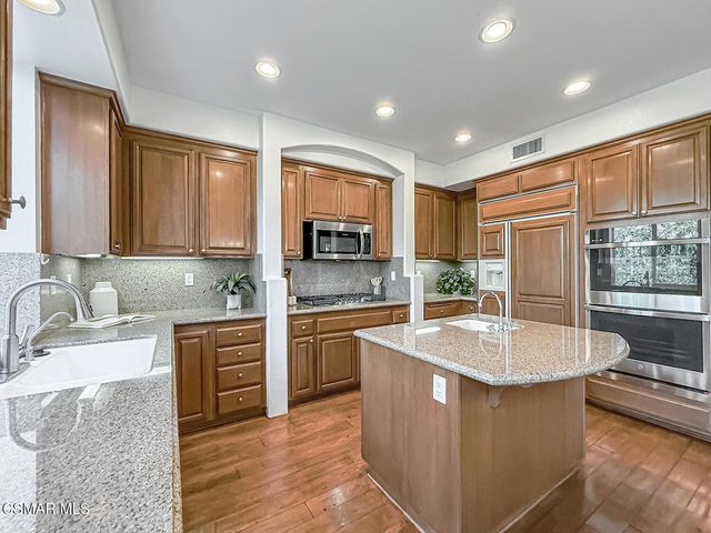 1971 Seabreeze Street, Thousand Oaks, CA 91320