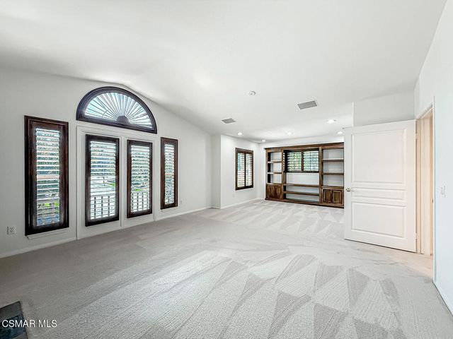 1971 Seabreeze Street, Thousand Oaks, CA 91320