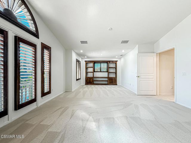 1971 Seabreeze Street, Thousand Oaks, CA 91320