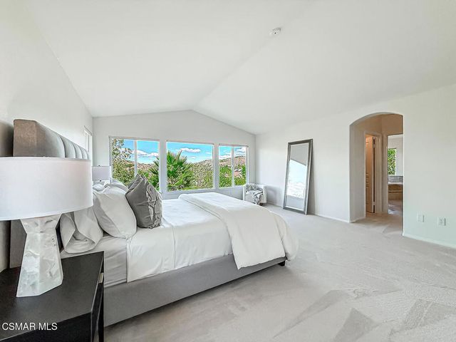 1971 Seabreeze Street, Thousand Oaks, CA 91320