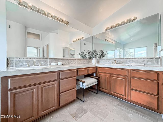 1971 Seabreeze Street, Thousand Oaks, CA 91320