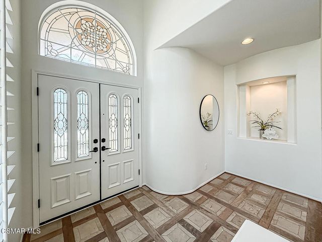 1971 Seabreeze Street, Thousand Oaks, CA 91320
