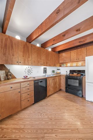 3201 Muscatine Avenue 3, Iowa City, IA 52240