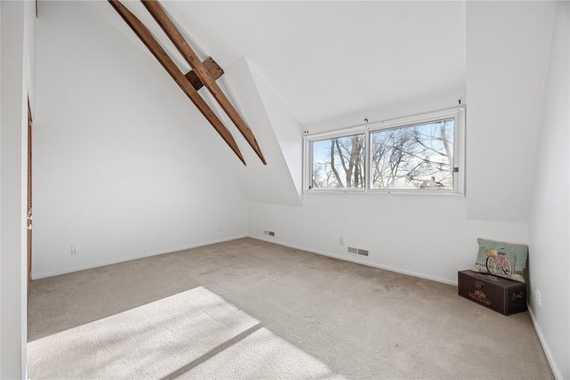 3201 Muscatine Avenue 3, Iowa City, IA 52240