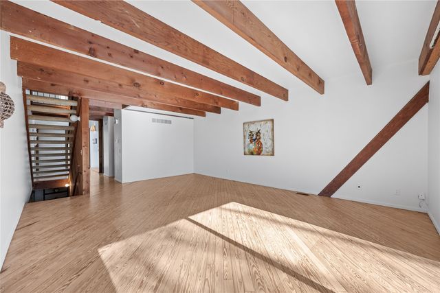 3201 Muscatine Avenue 3, Iowa City, IA 52240