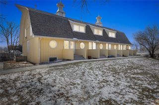 3201 Muscatine Avenue 3, Iowa City, IA 52240