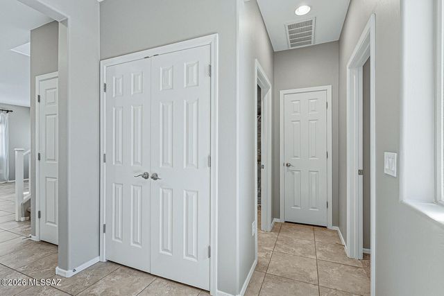 323 E Refuge Loop, Vail, AZ 85641