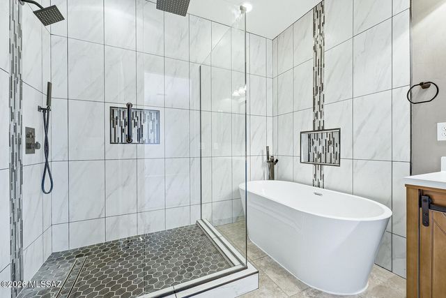 323 E Refuge Loop, Vail, AZ 85641