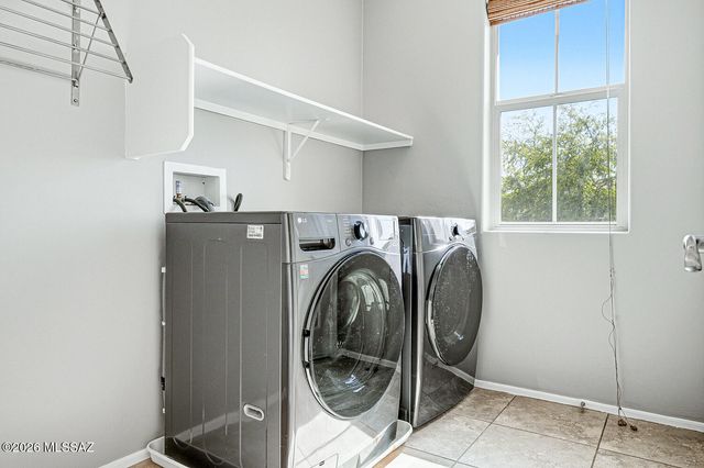 323 E Refuge Loop, Vail, AZ 85641