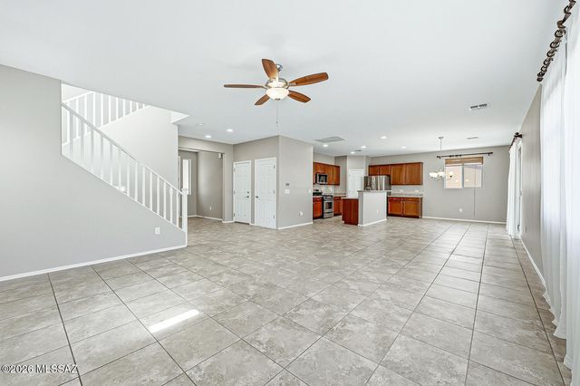 323 E Refuge Loop, Vail, AZ 85641