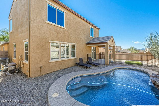 323 E Refuge Loop, Vail, AZ 85641