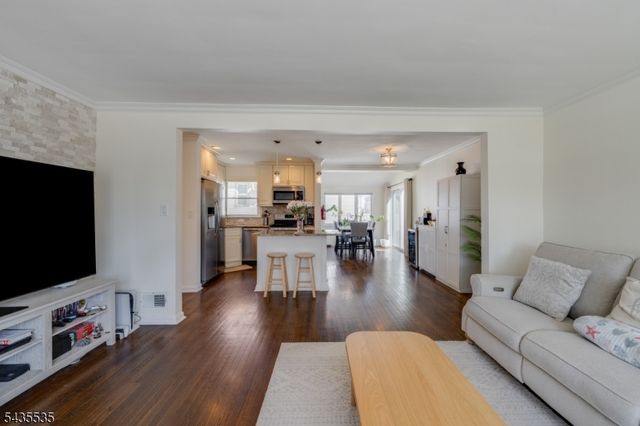 1341 Lincrest Ter, Union Twp., NJ 07083