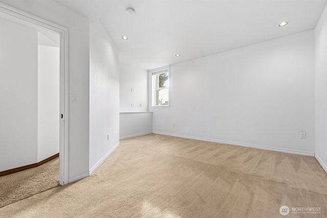 3231 Grand Avenue, Everett, WA 98201