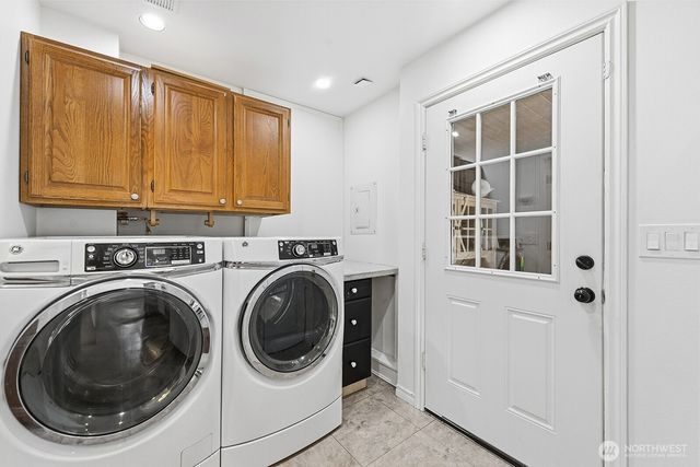 3231 Grand Avenue, Everett, WA 98201